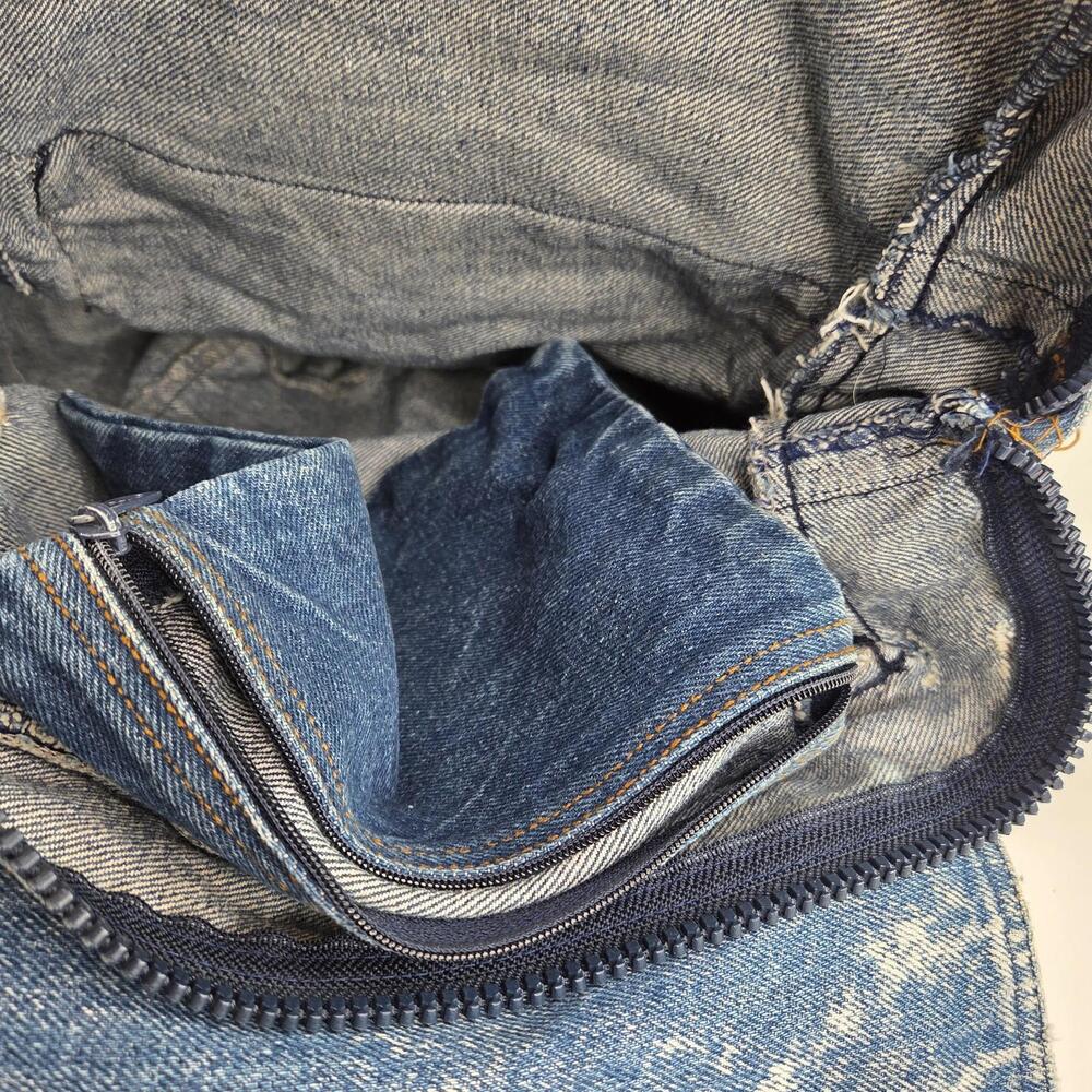 Vintage Class Act 90s Blue Stone Washed Thick Denim Zip Niche Design Backpacks - Picture 7 of 13